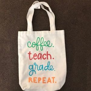 Tote bag